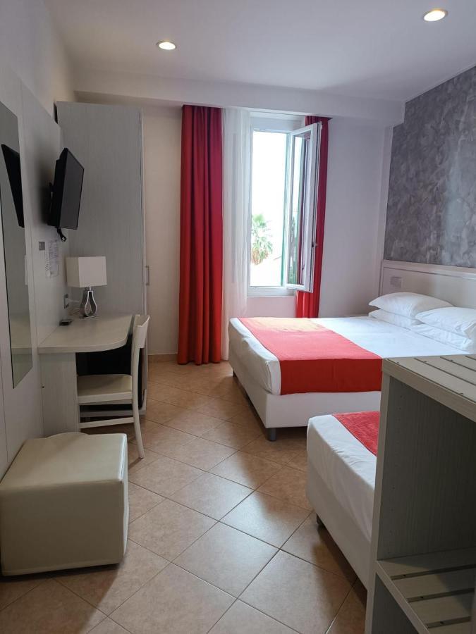 Lido Hotel Varraze